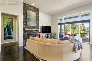 16428 Mountain Glory Drive