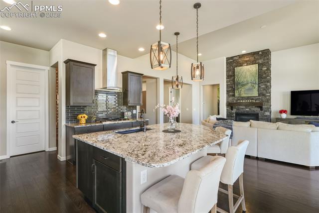 16428 Mountain Glory Drive