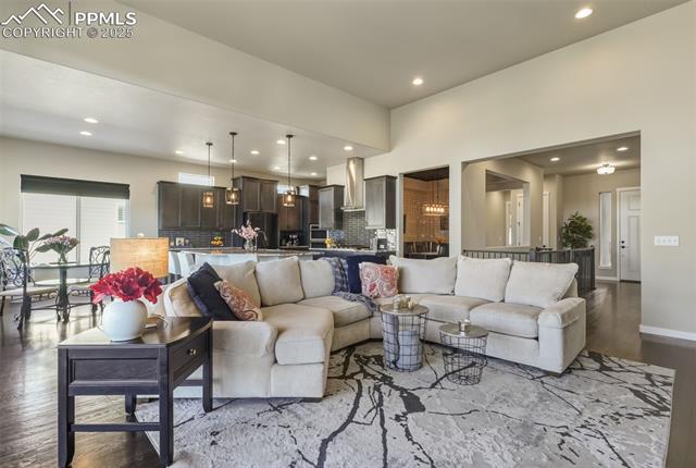 16428 Mountain Glory Drive