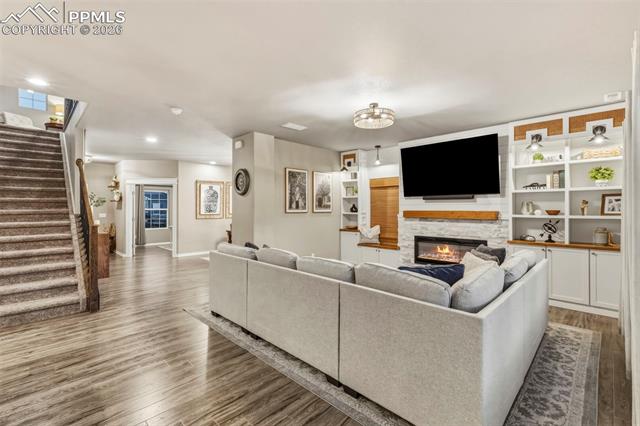 8164 Glory Drive