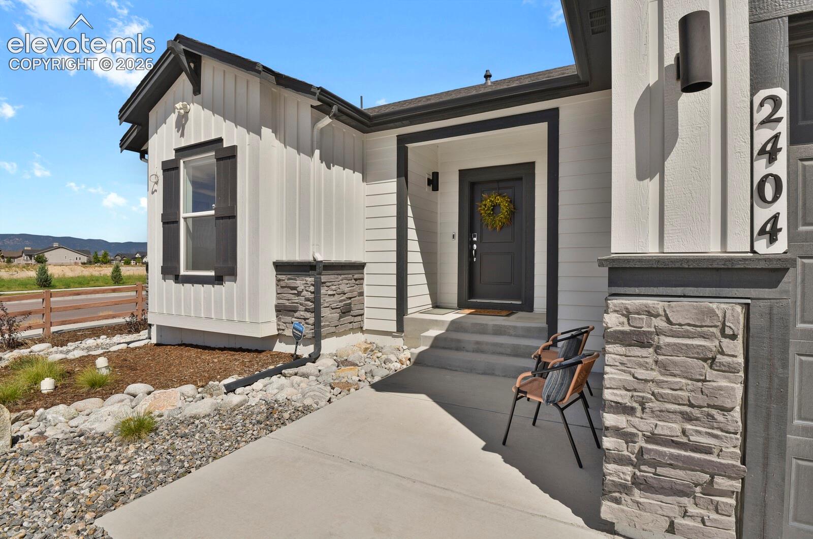 2404 Antica Court