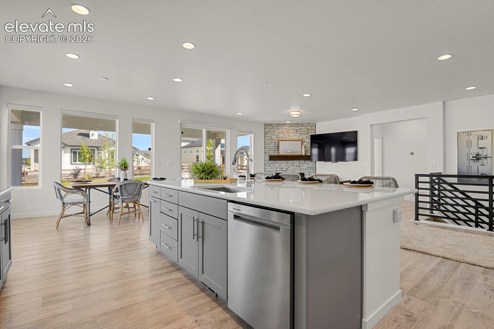 2404 Antica Court