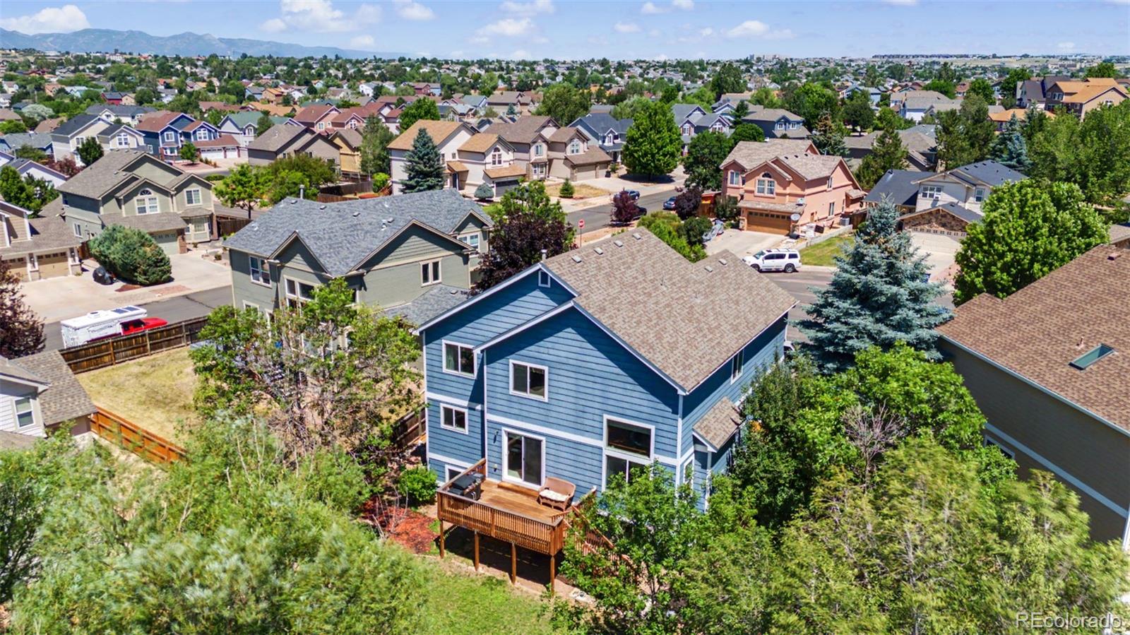 7127 Cowgirl Way