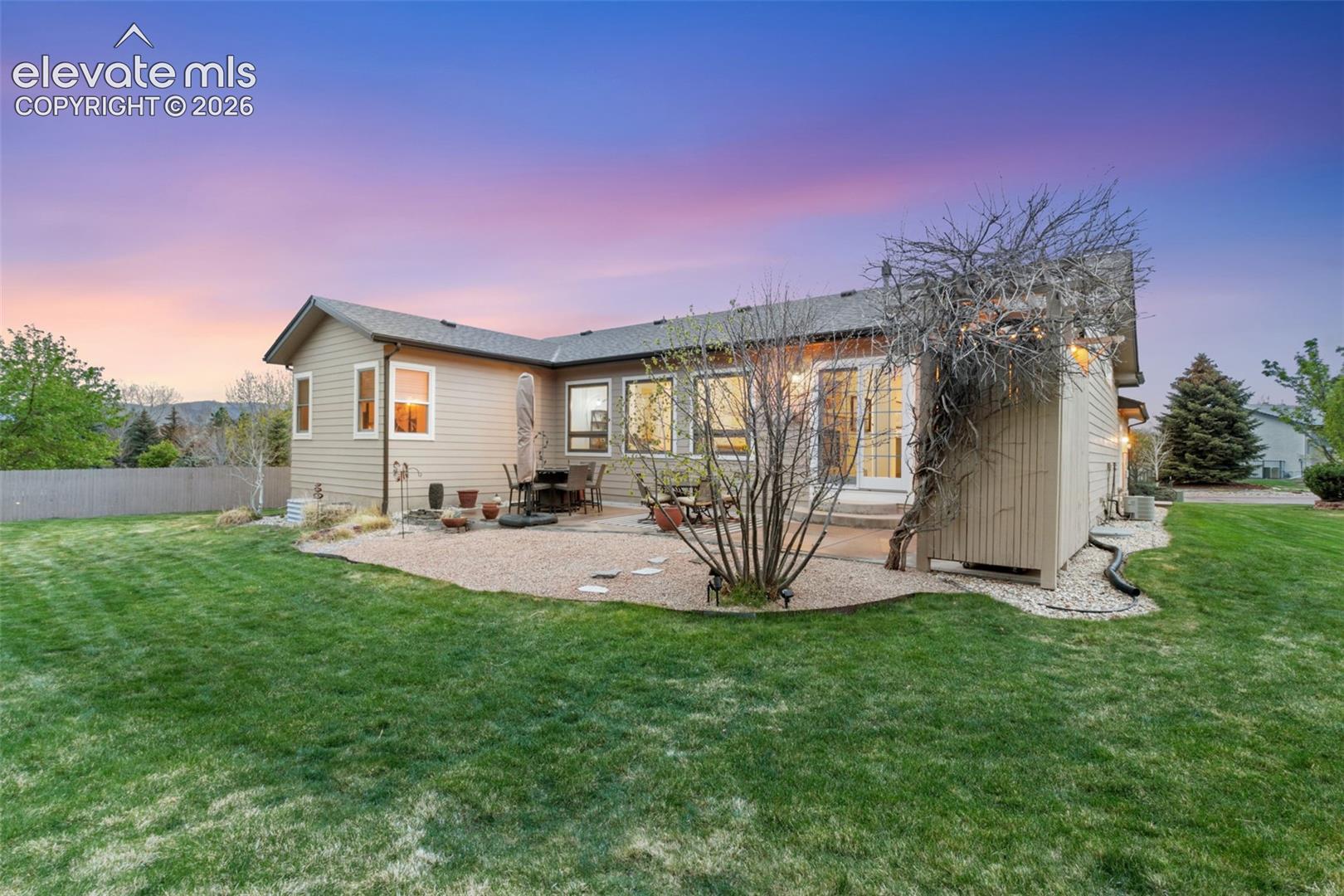 3425 Hollycrest Drive