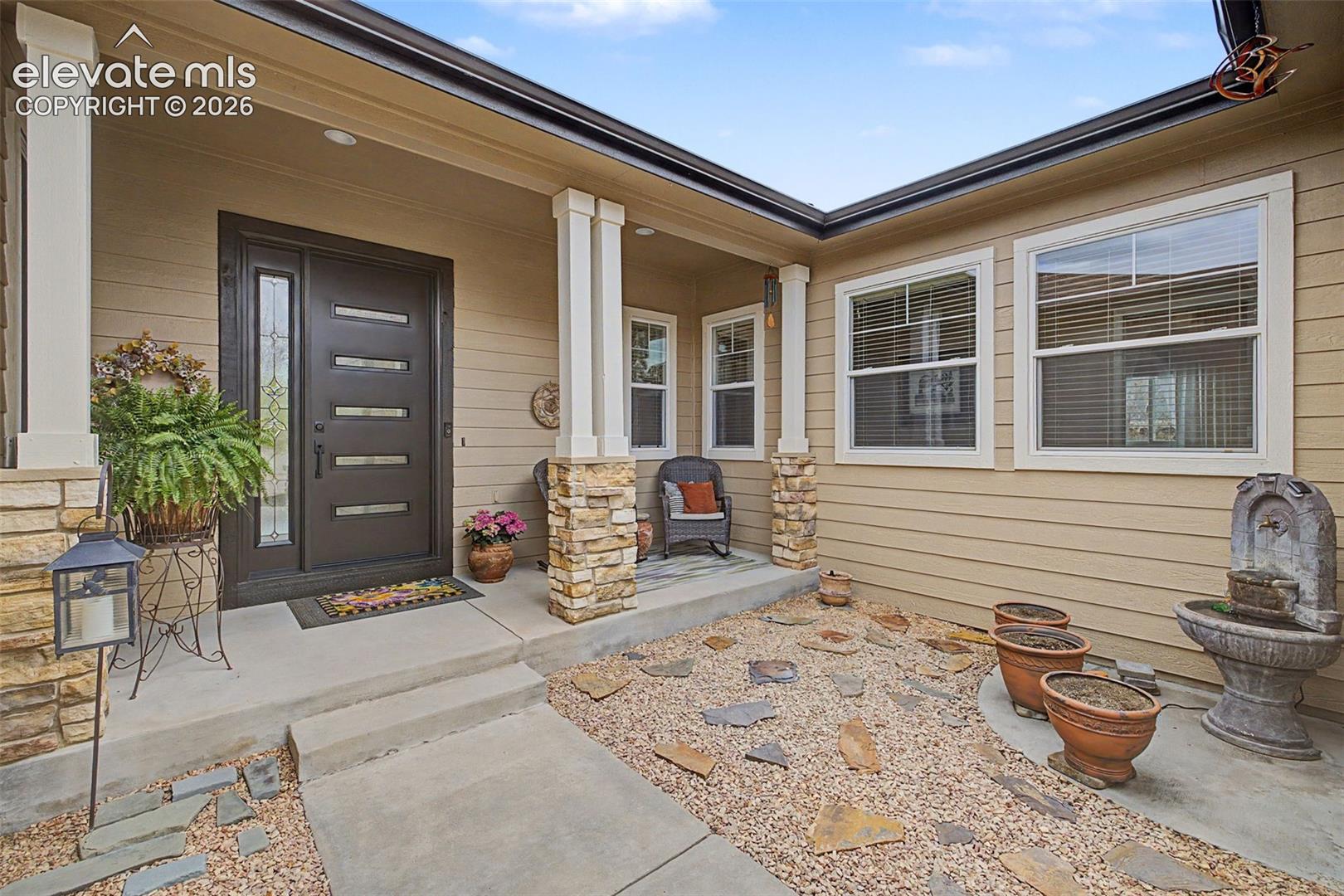 3425 Hollycrest Drive