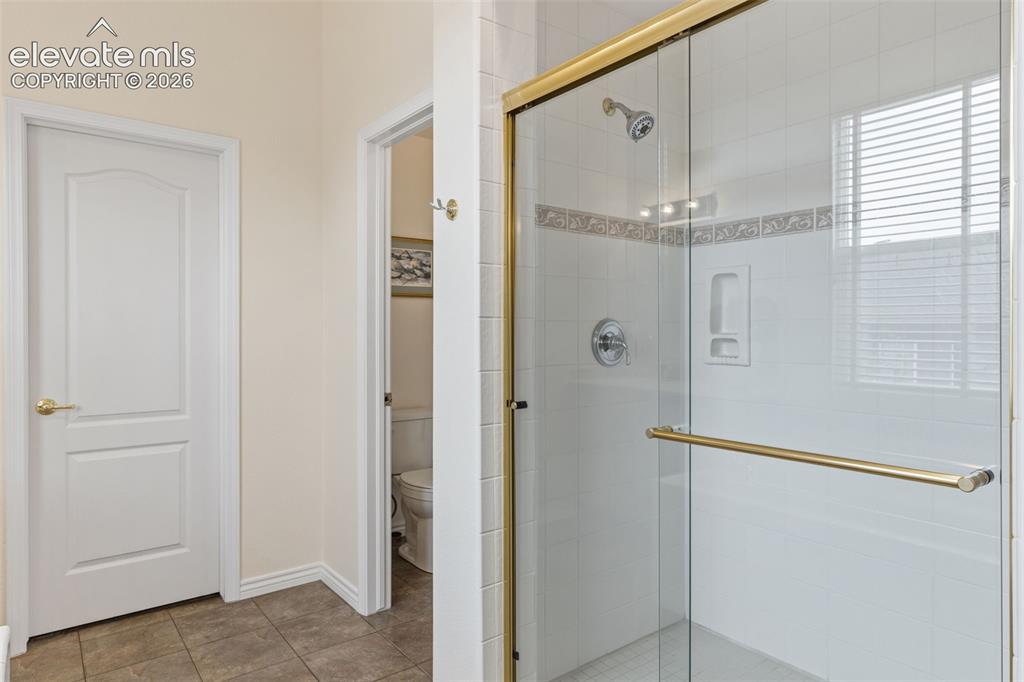 3425 Hollycrest Drive