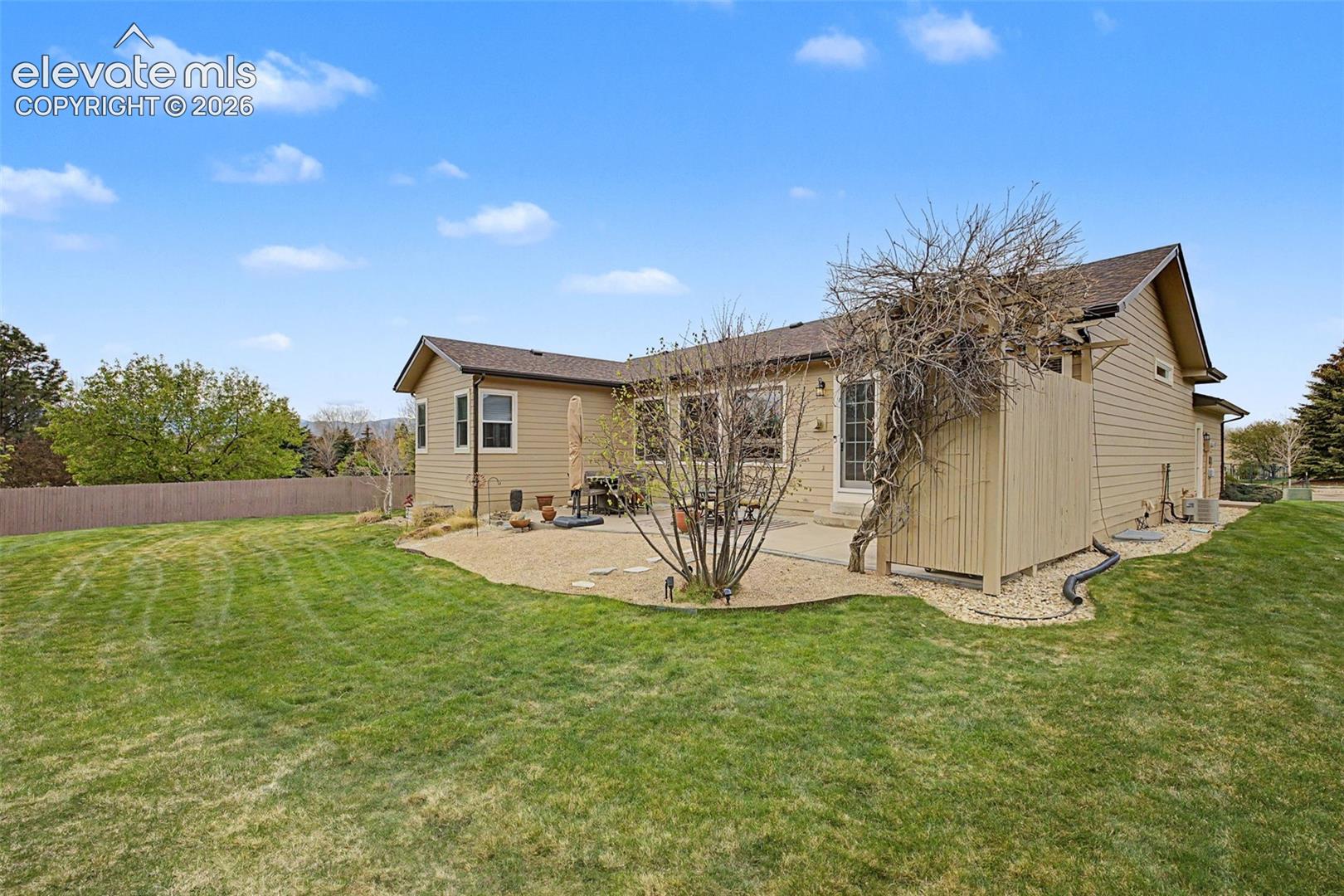 3425 Hollycrest Drive