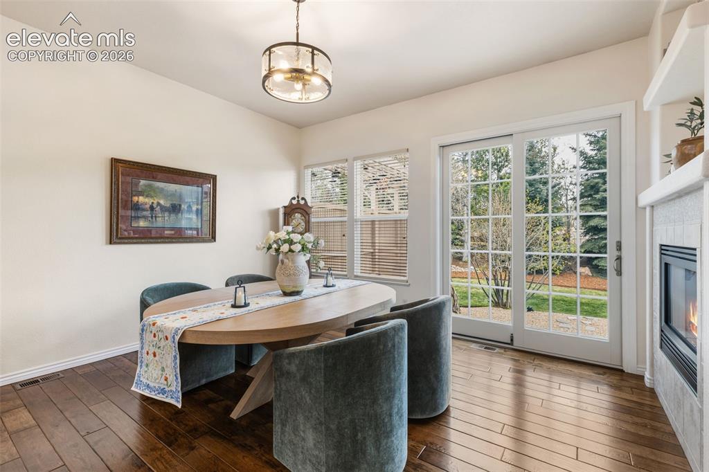 3425 Hollycrest Drive