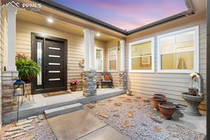 3425 Hollycrest Drive