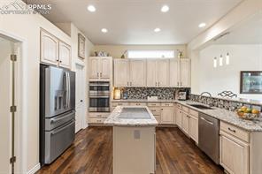 3425 Hollycrest Drive