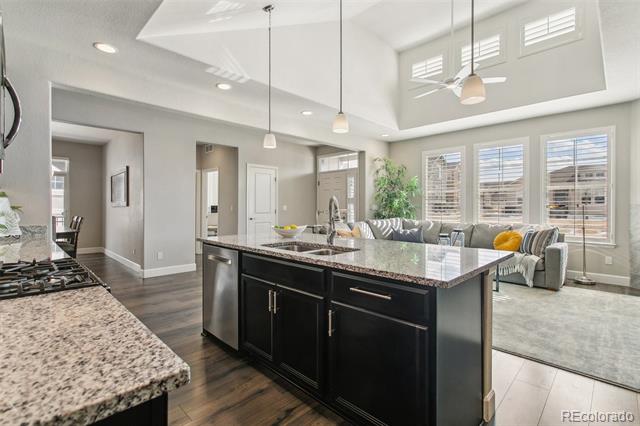 1325 Promontory Crest View
