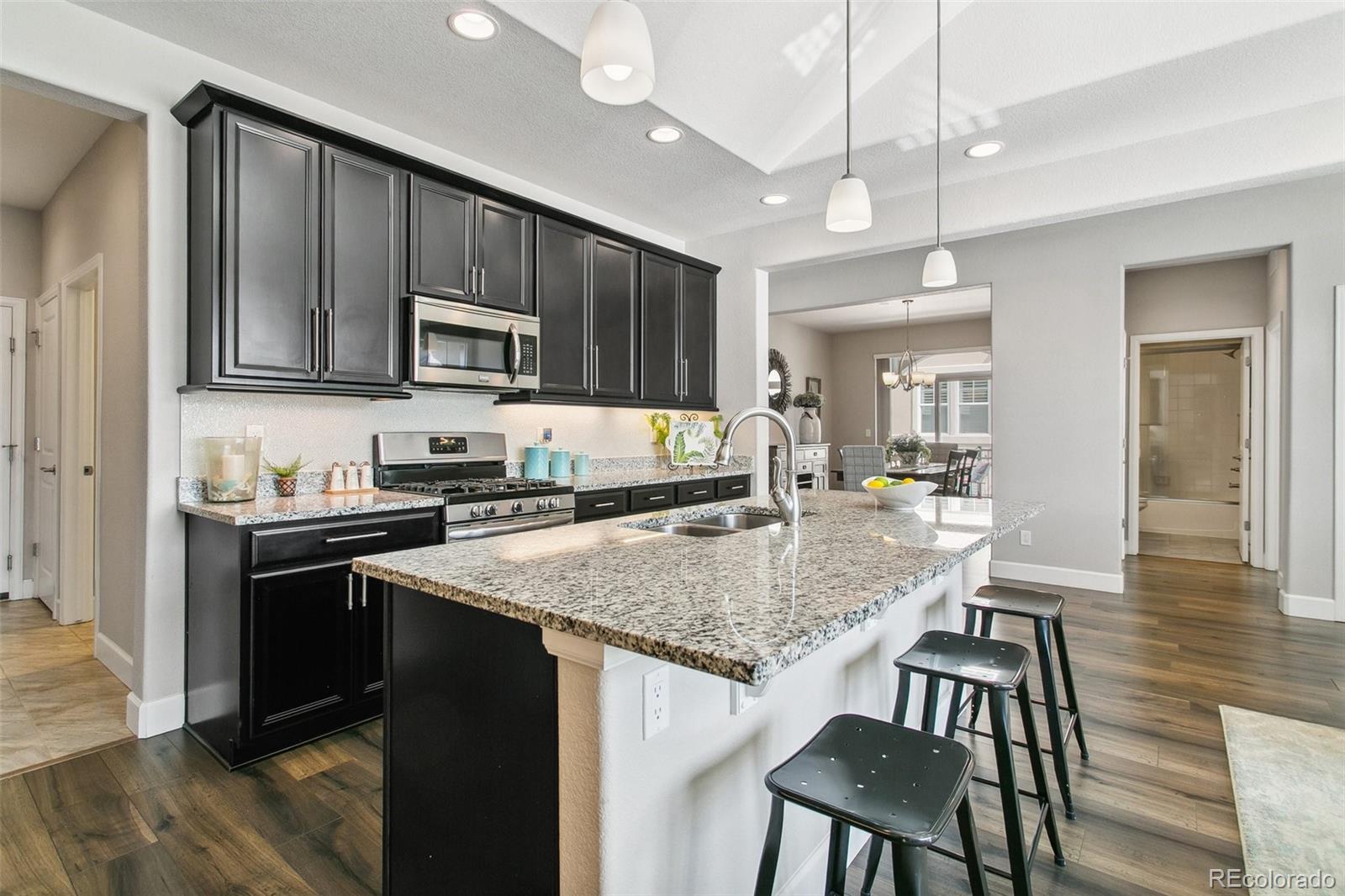 1325 Promontory Crest View