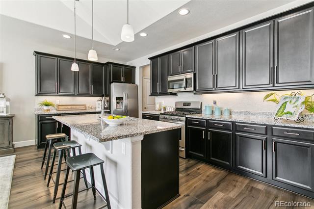1325 Promontory Crest View
