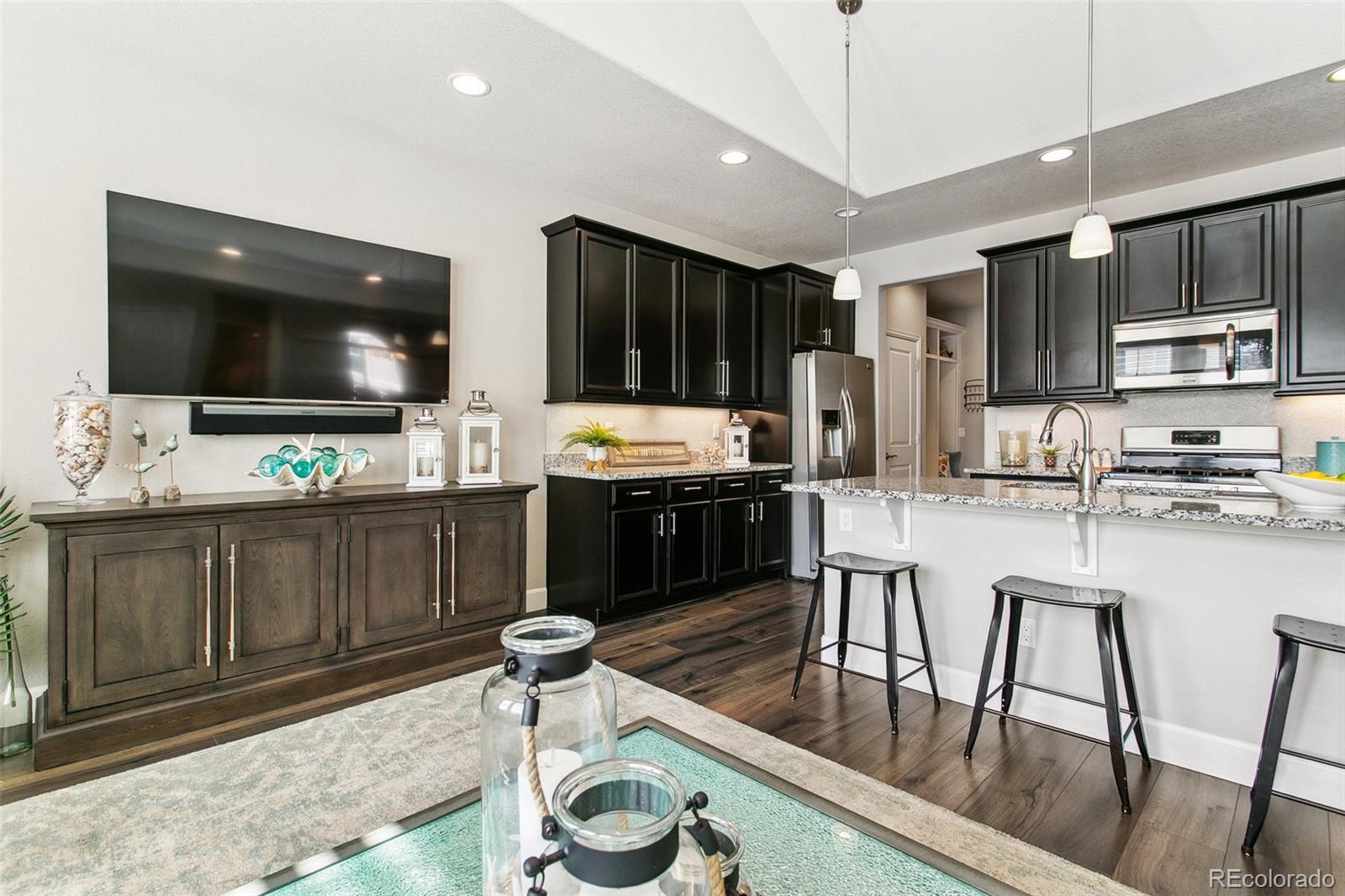 1325 Promontory Crest View