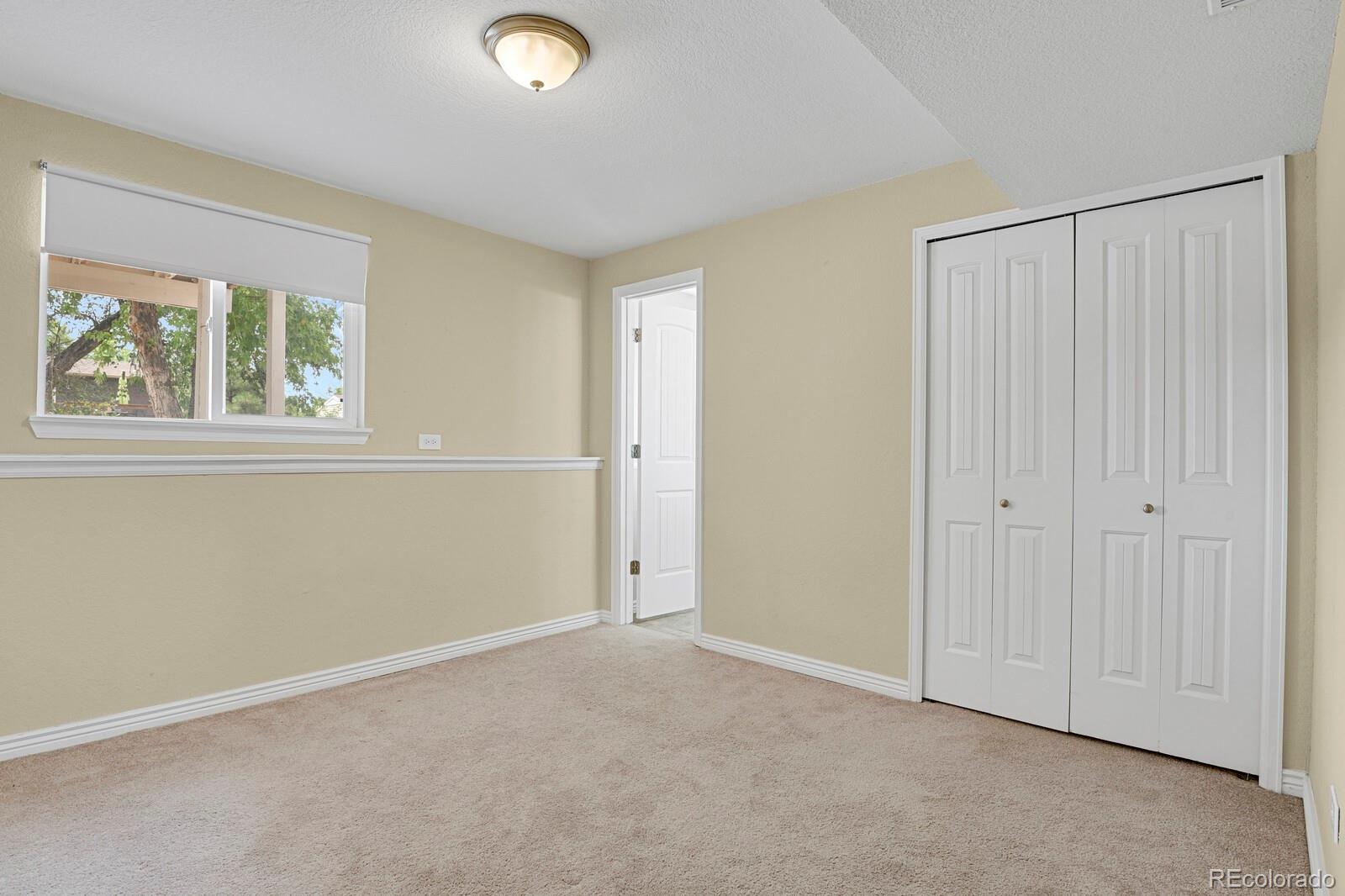 4575 London Lane