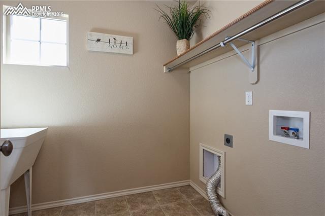 4894 Preachers Hollow Trail