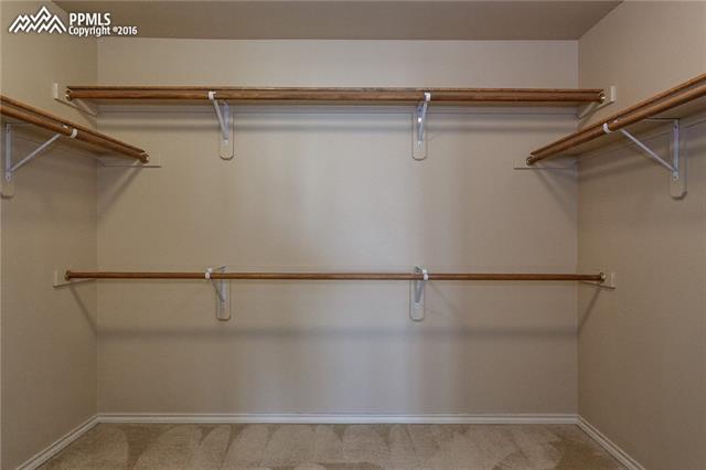 4894 Preachers Hollow Trail