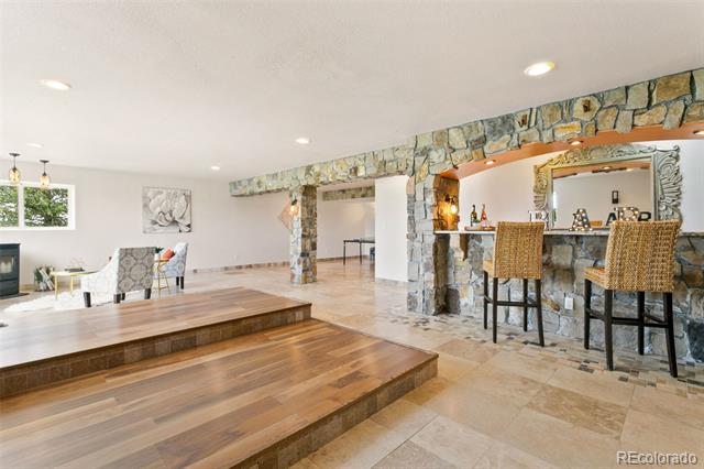 13775 Woodlake Road