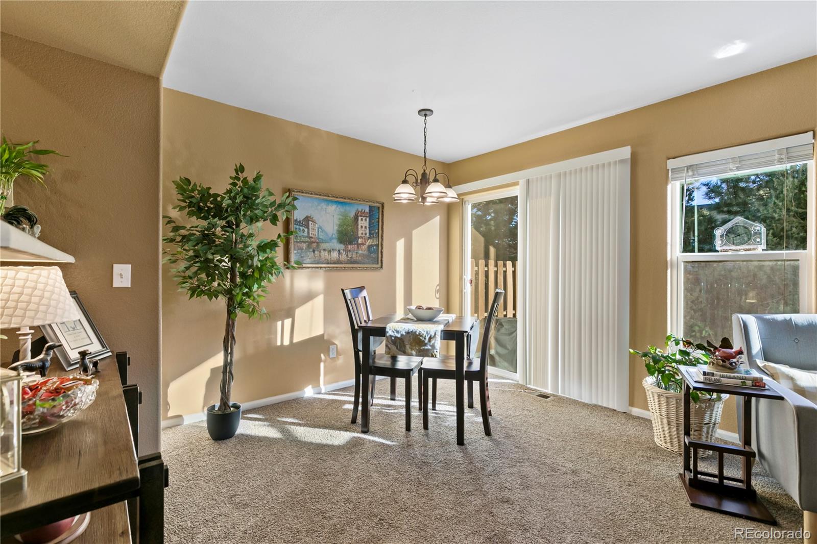 5639 Sunshade Point