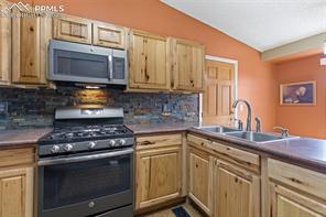 3117 S Moonbeam Circle