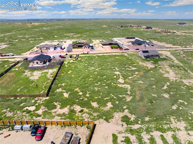 1686 E Silverwood Drive