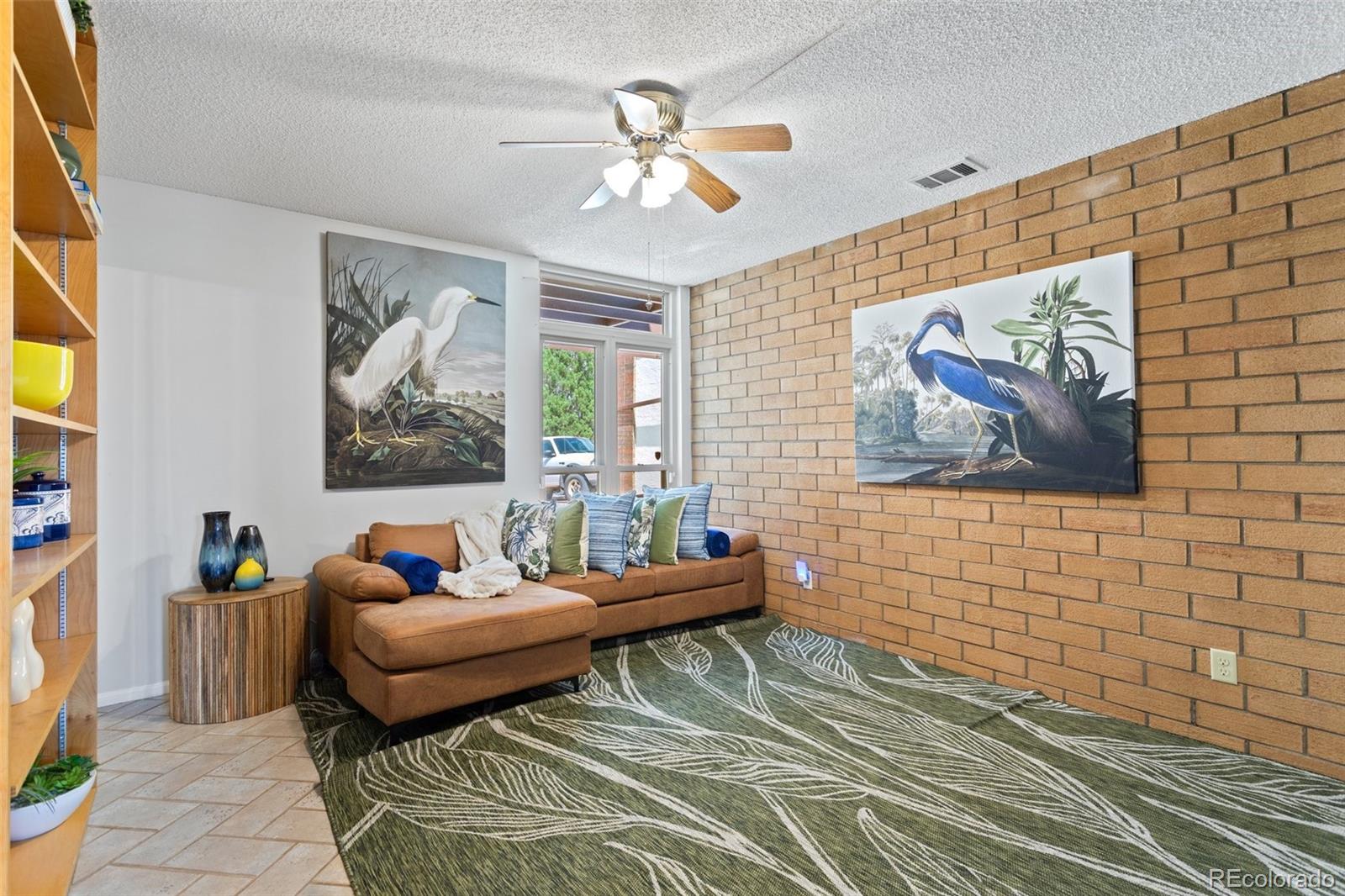 638 Lakewood Circle