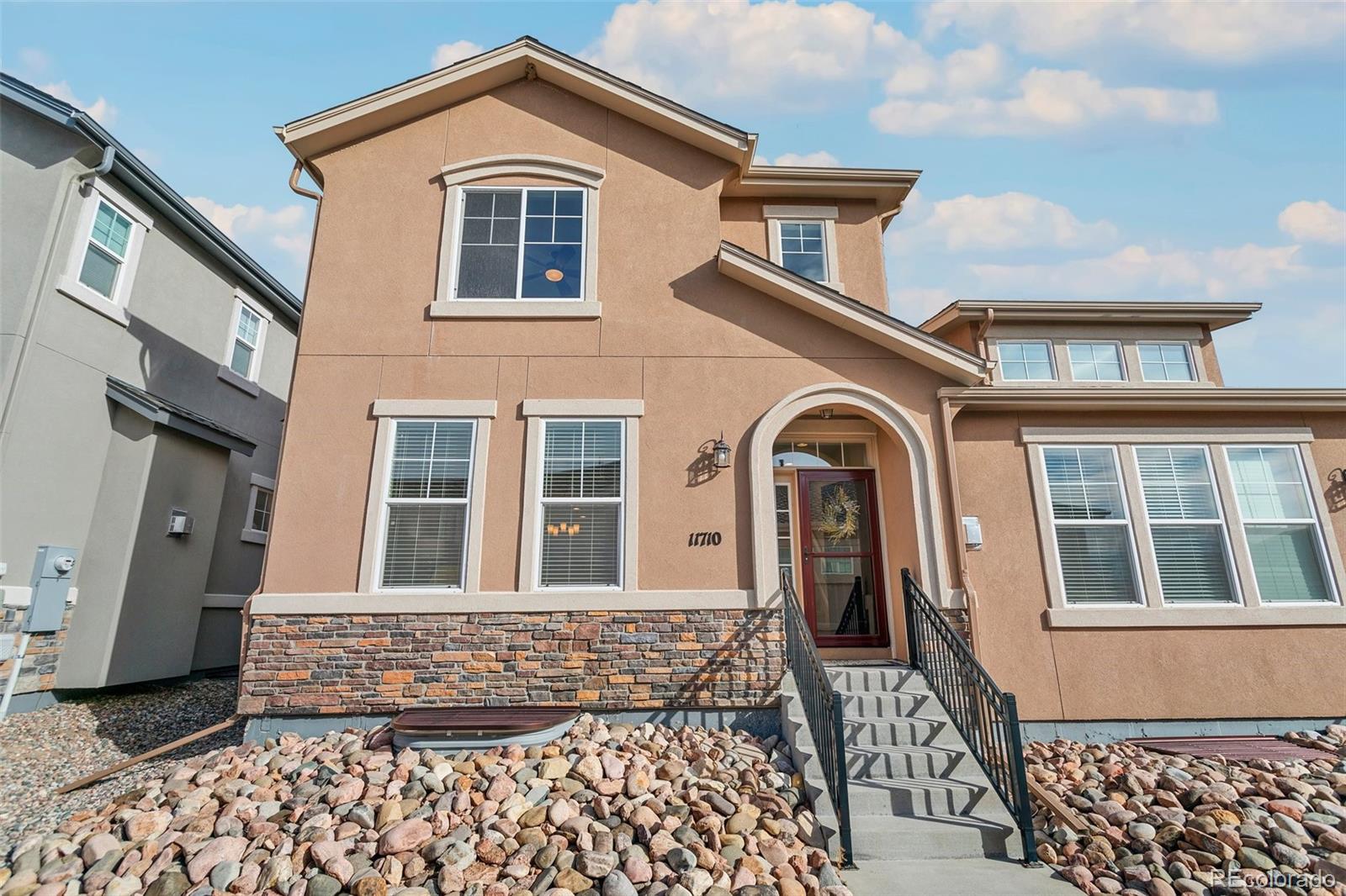 11710 Promontory Plateau Point