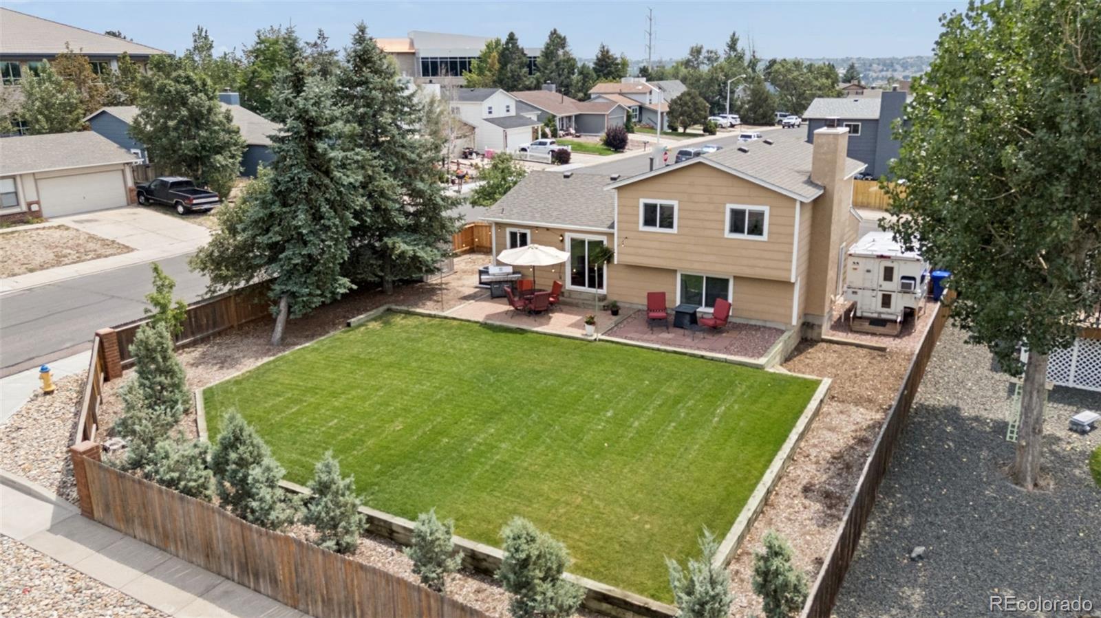 3674 Ian Point Terrace