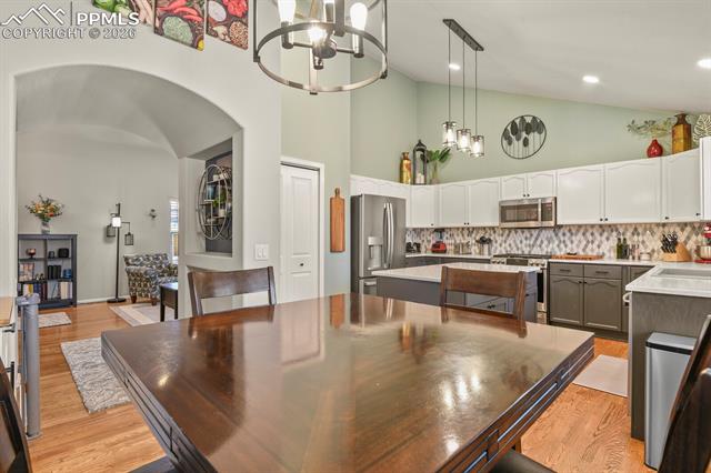 3265 Flying Horse Road