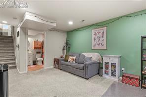 3265 Flying Horse Road