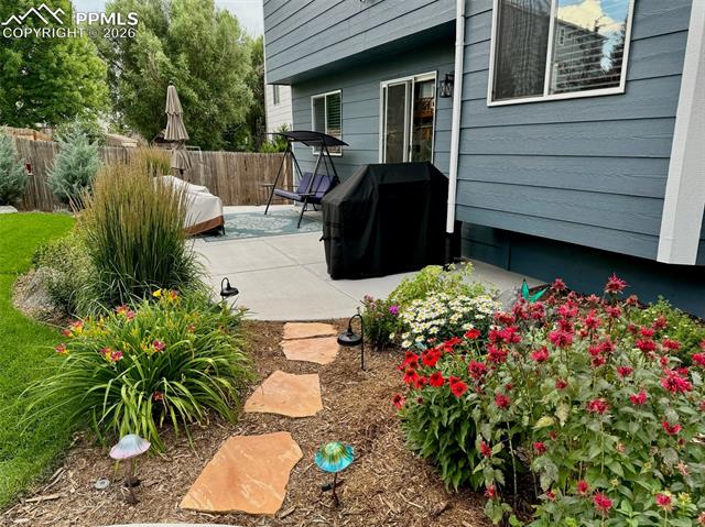 3265 Flying Horse Road