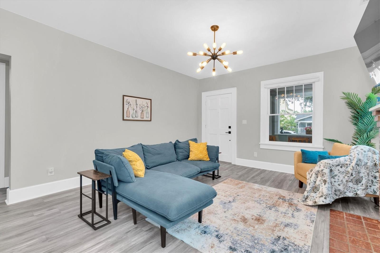2439 6TH AVE N