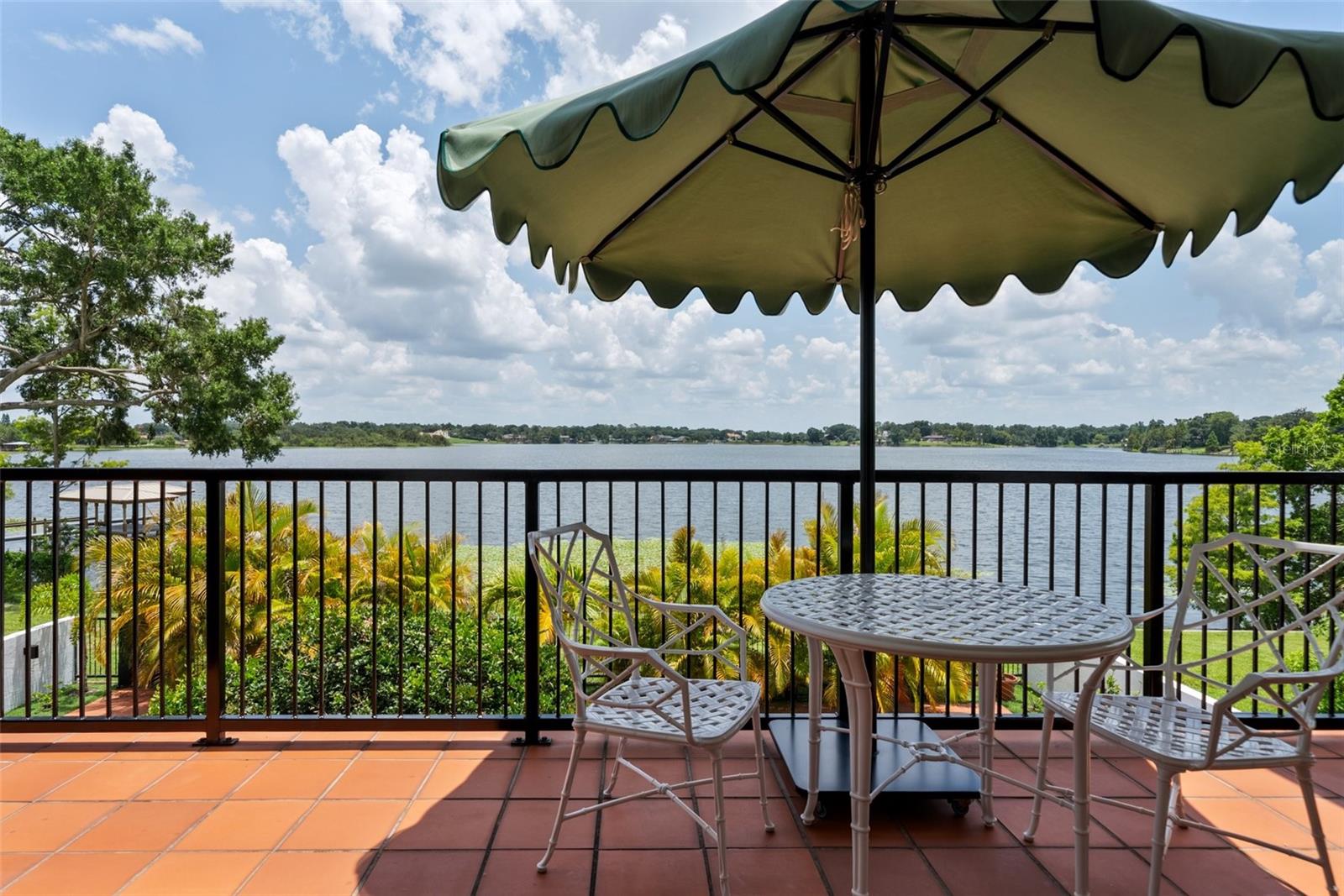 950 N LAKE OTIS DR SE