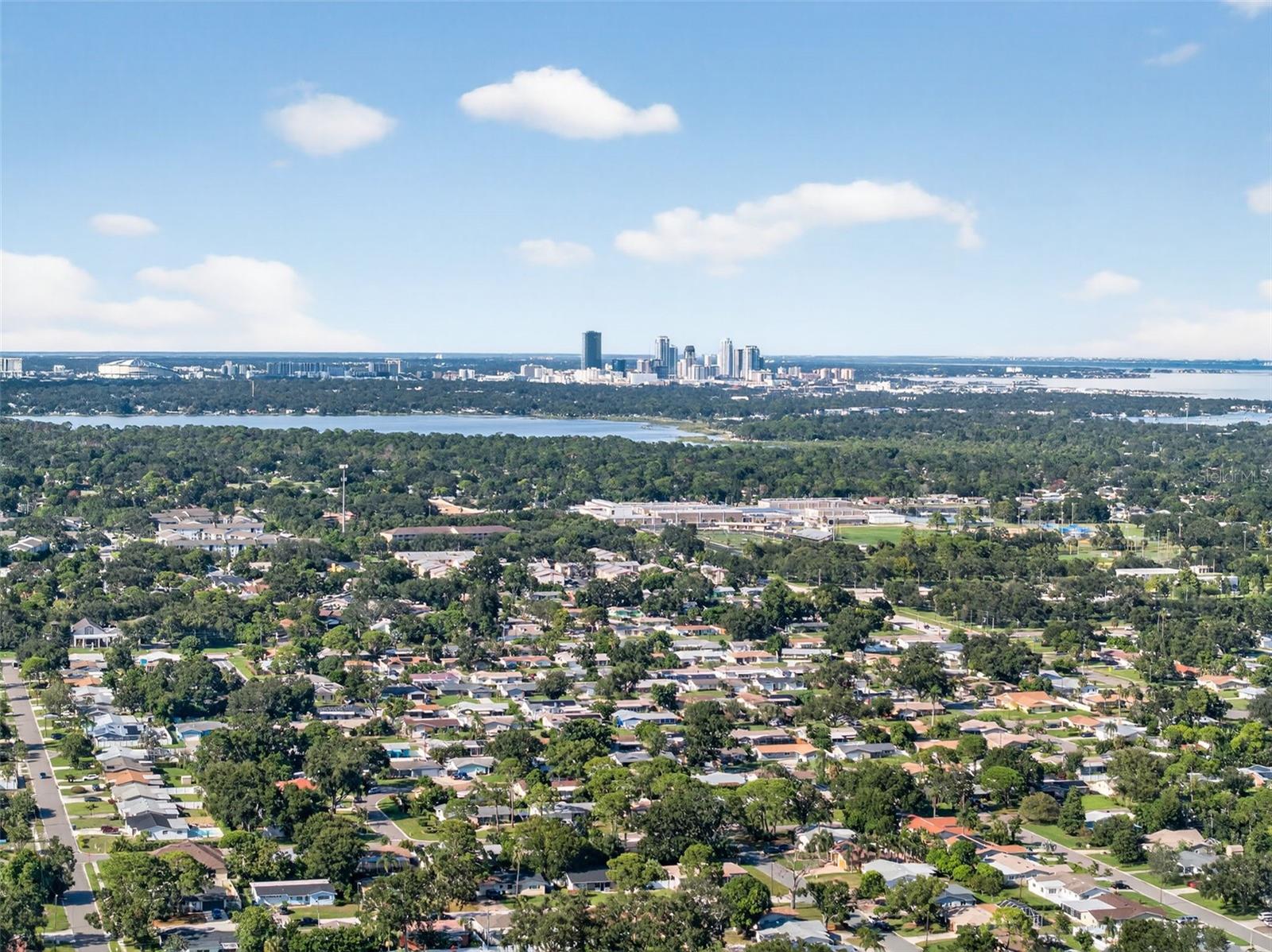 1835 SERPENTINE DR S