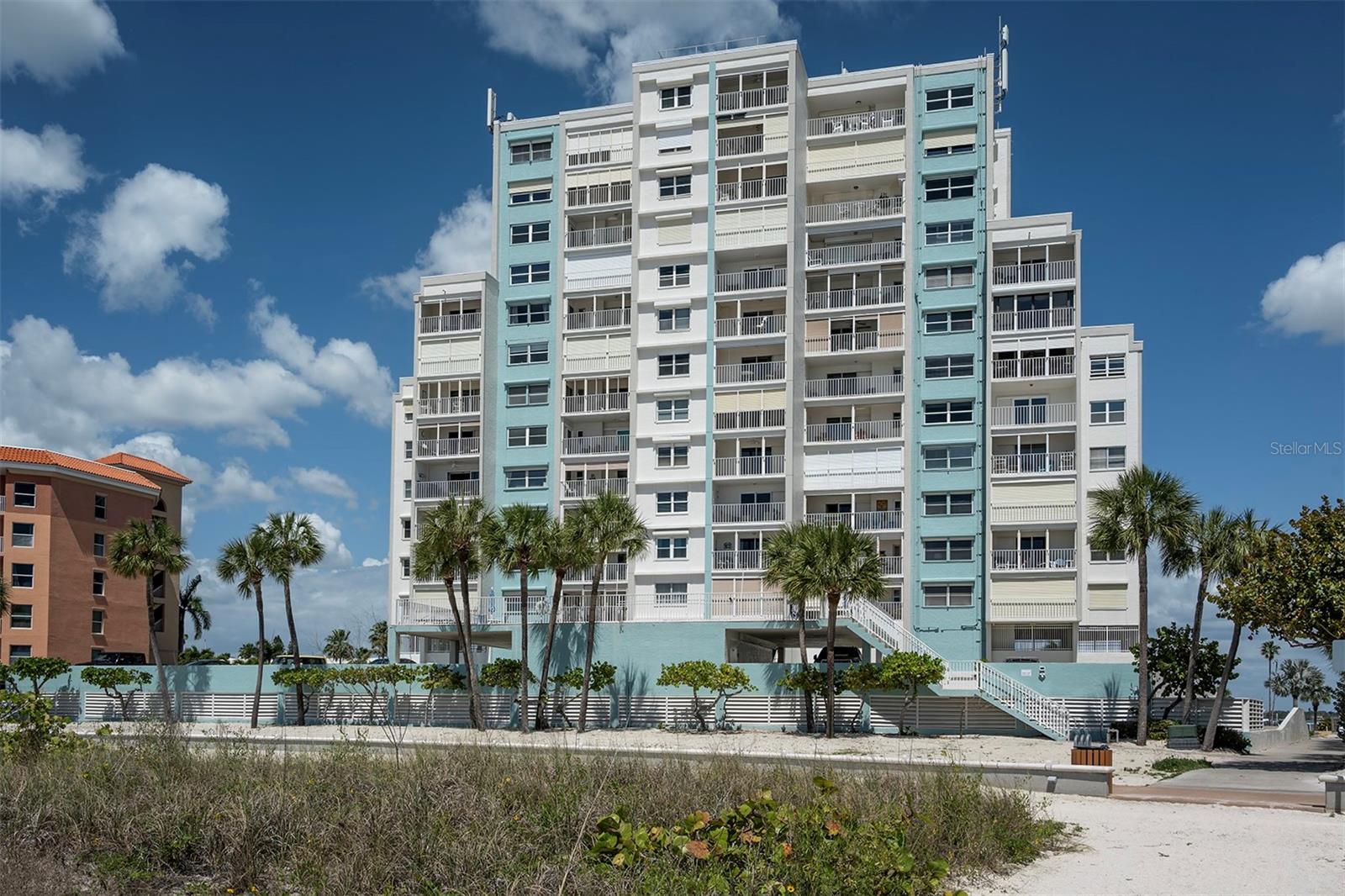 11000 GULF BLVD #804 + 805
