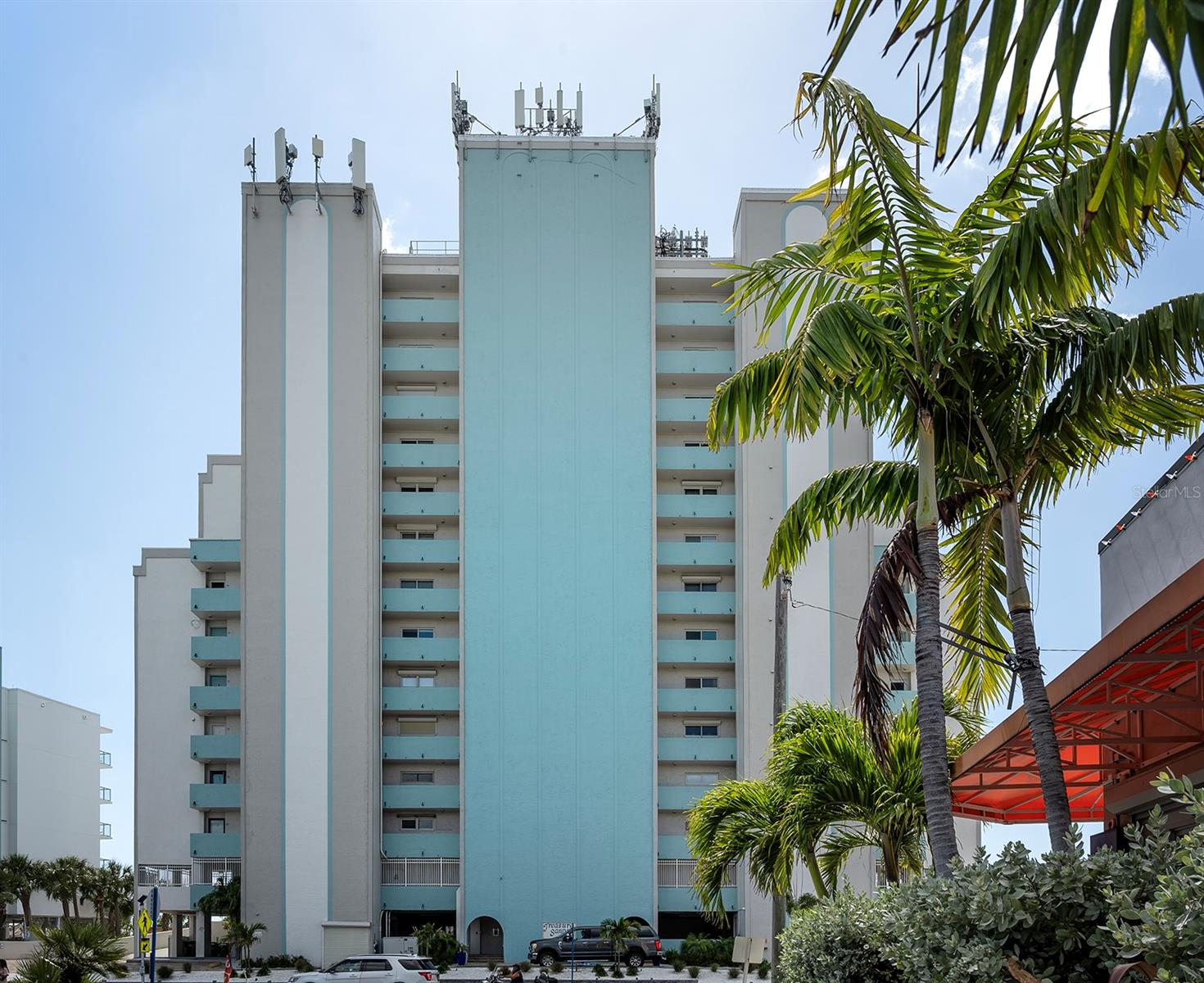 11000 GULF BLVD #804 + 805
