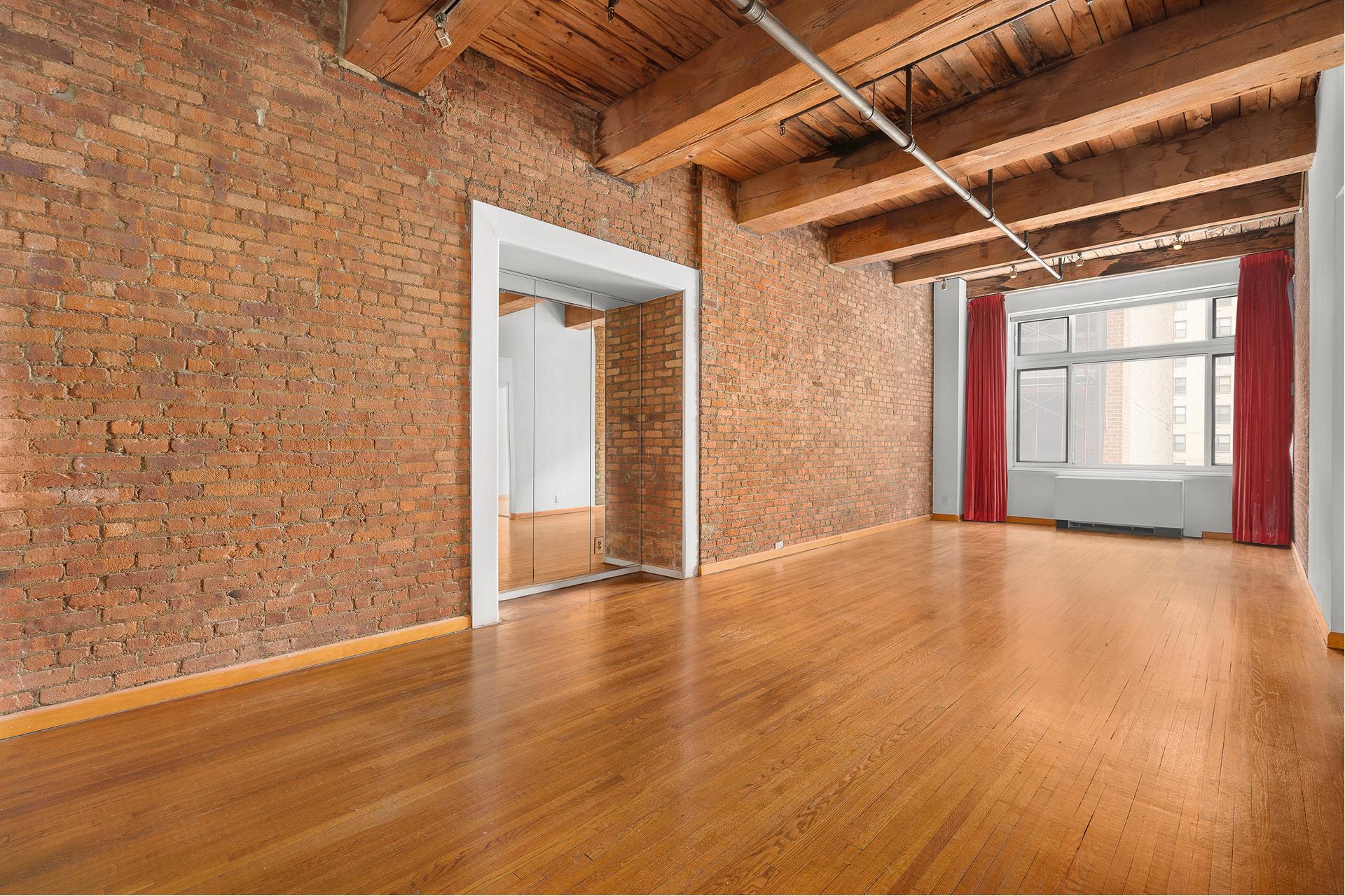 205 E 22ND Street 3H