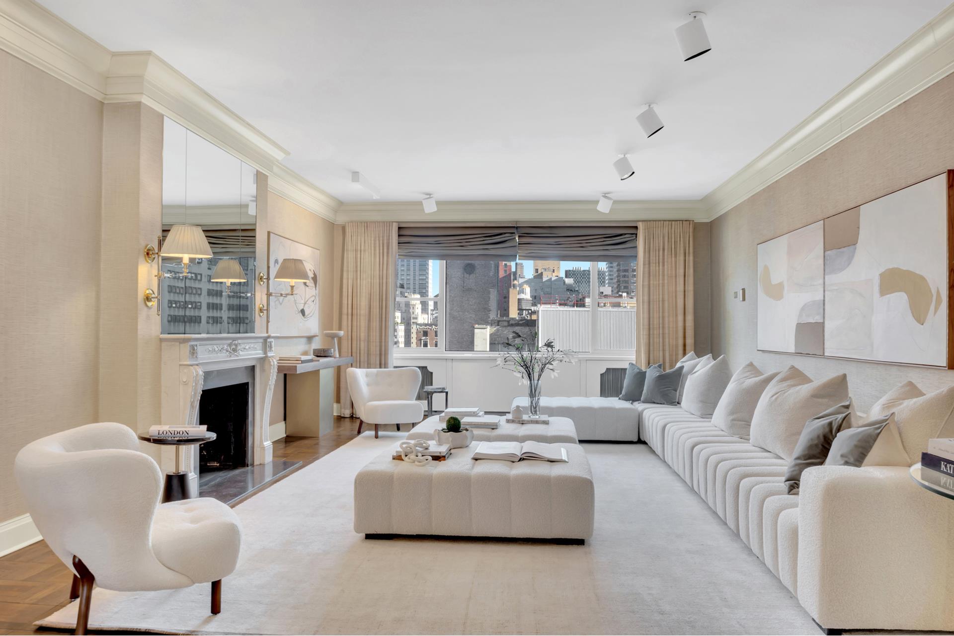 700 PARK Avenue 14A