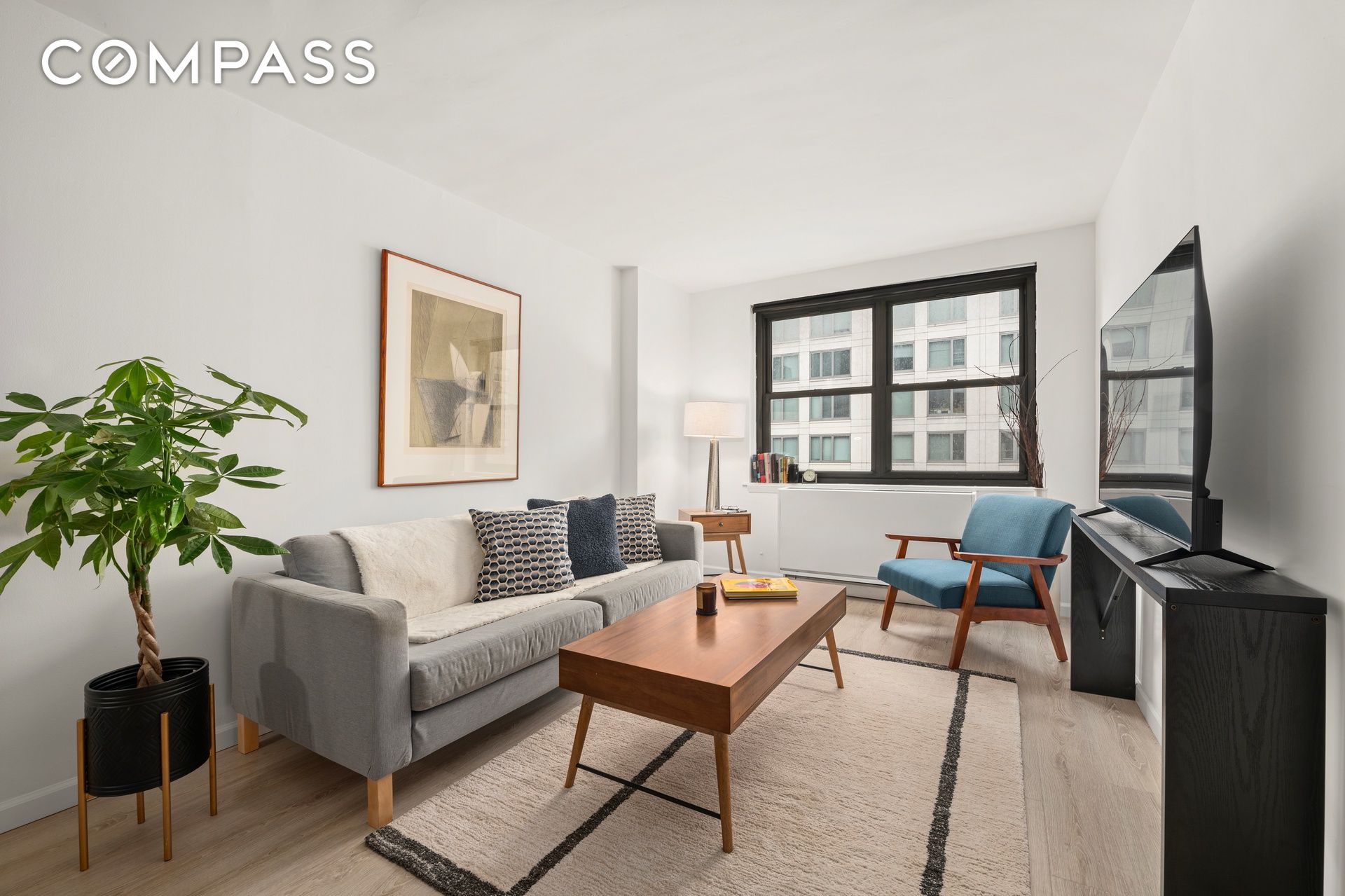 200 E 24th Street 1204