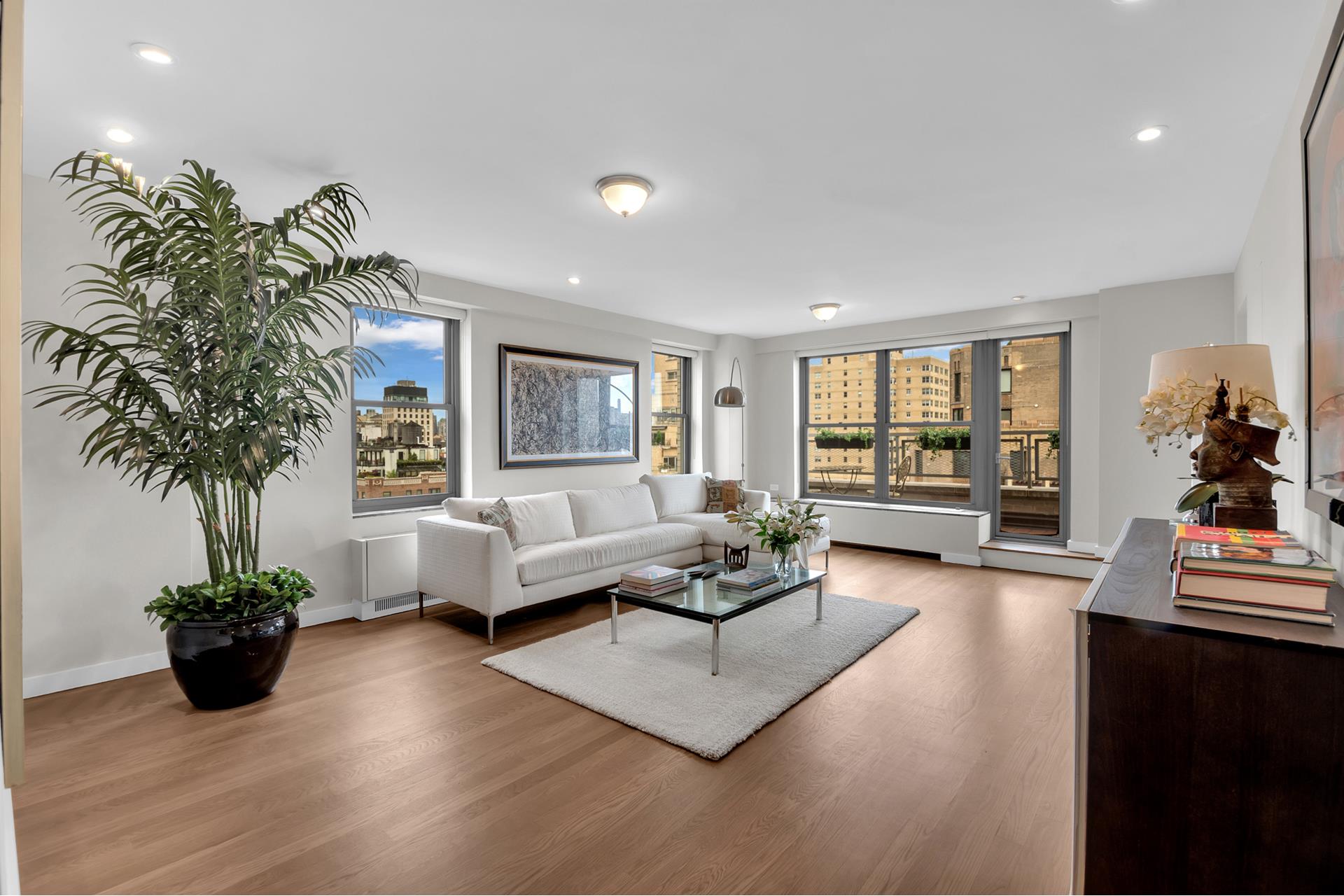2 5TH Avenue 20N