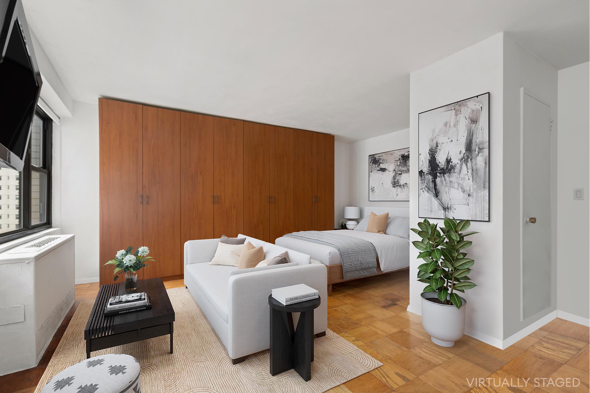 115 E 9TH Street 15M