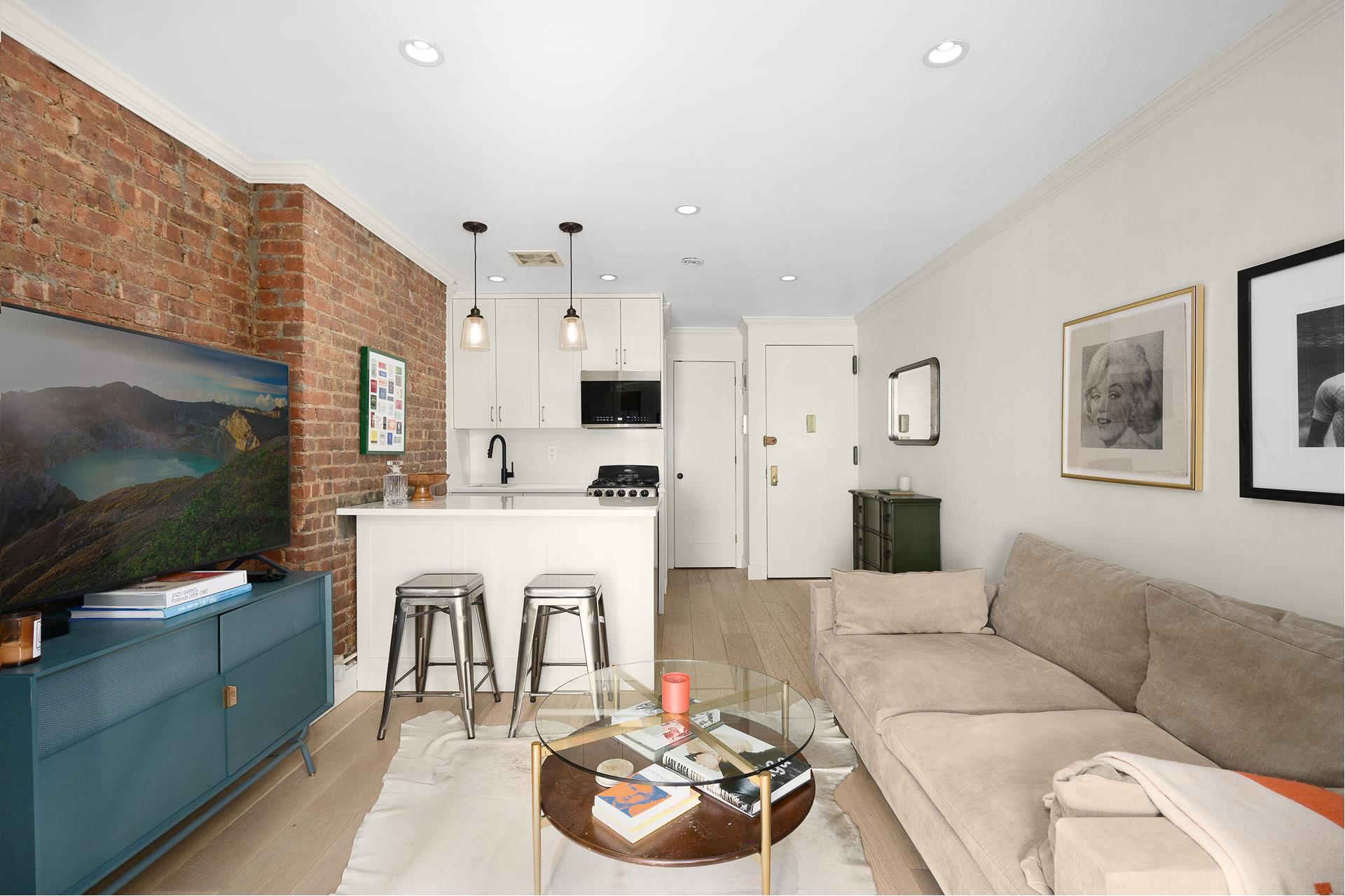 88 HORATIO Street 3A