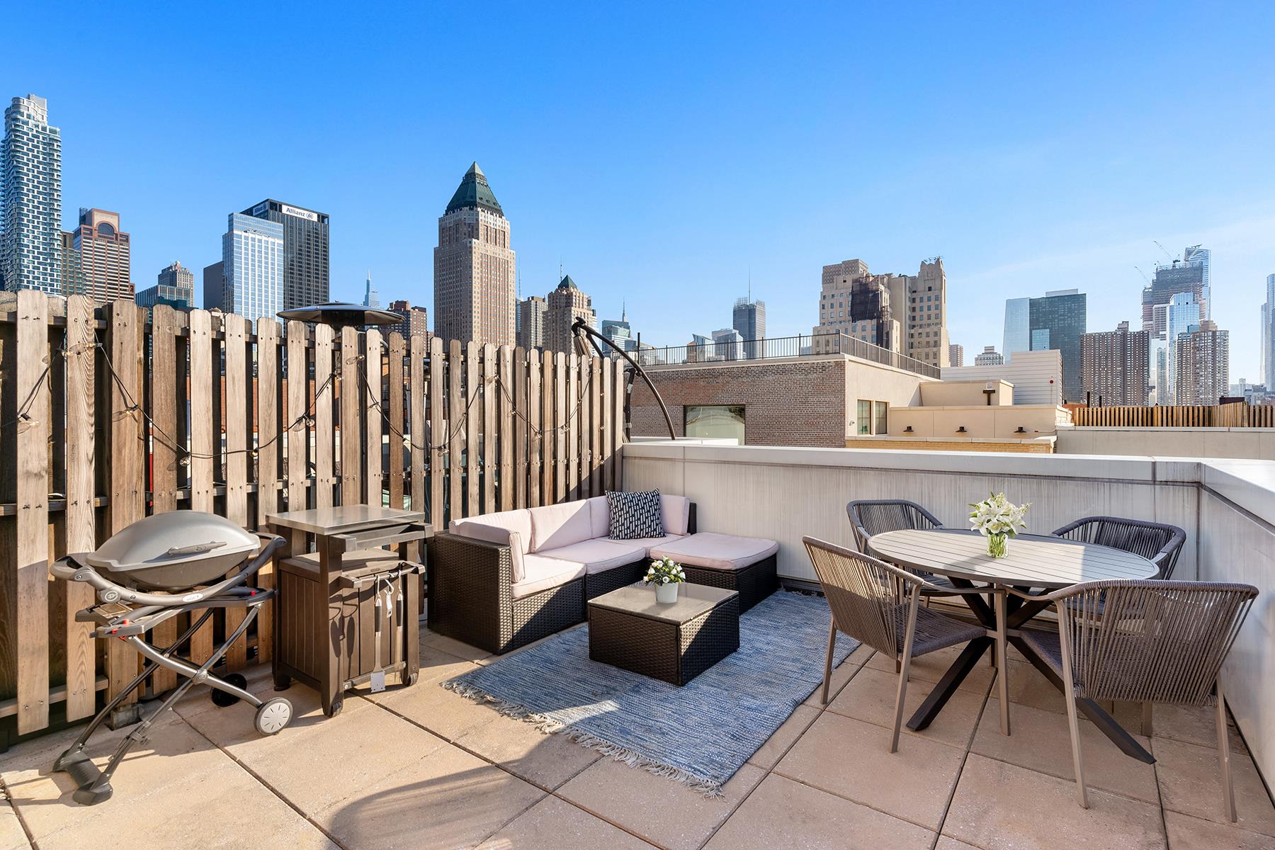 454 W 54TH Street 2E