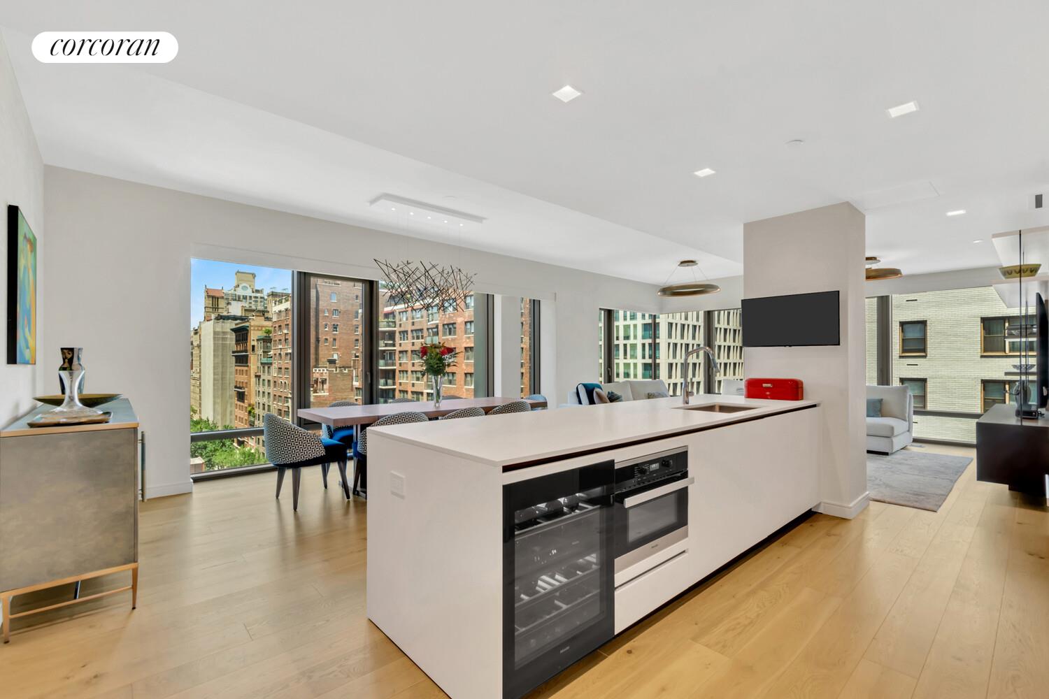 200 E 21ST Street 12C