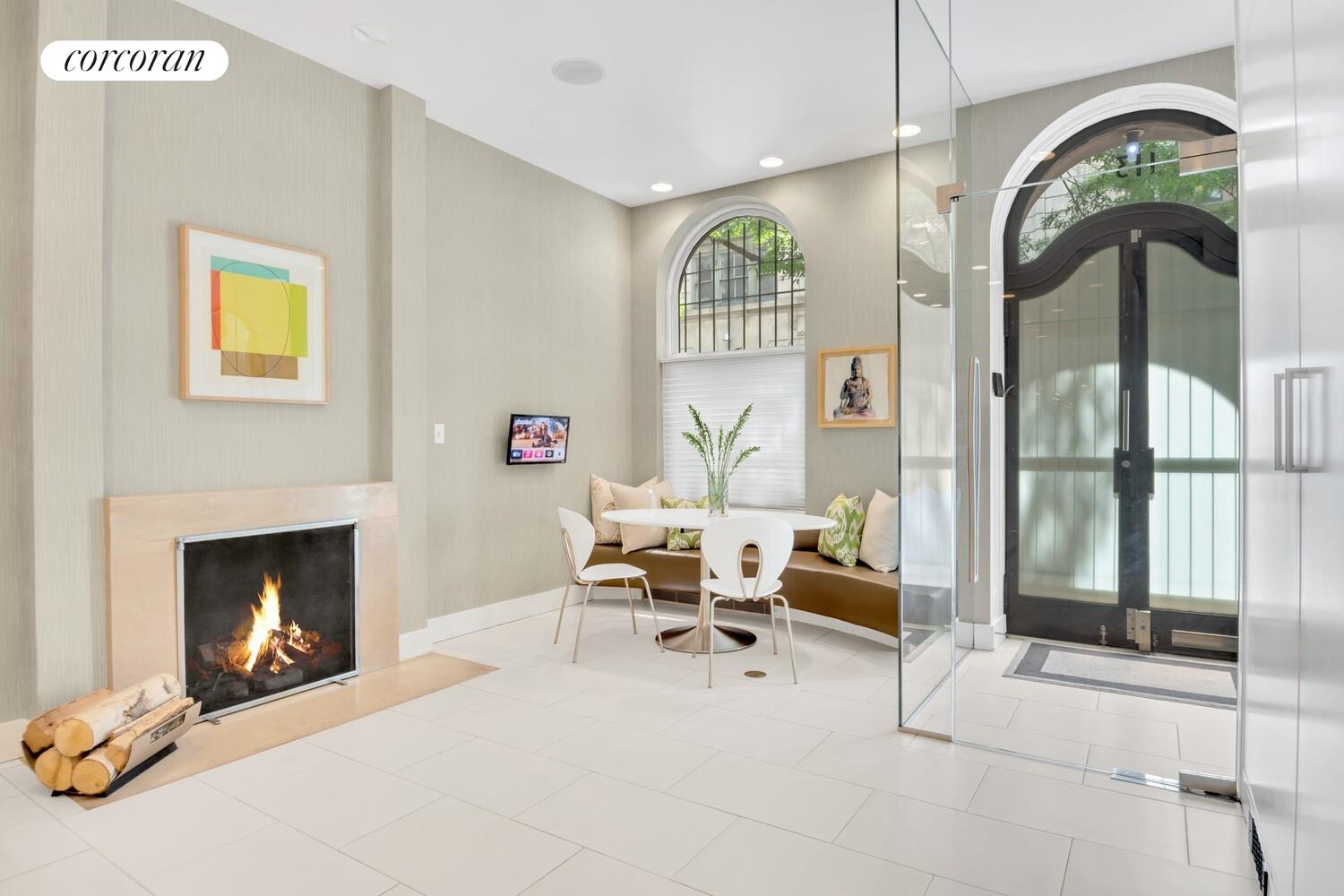 113 E 19TH Street