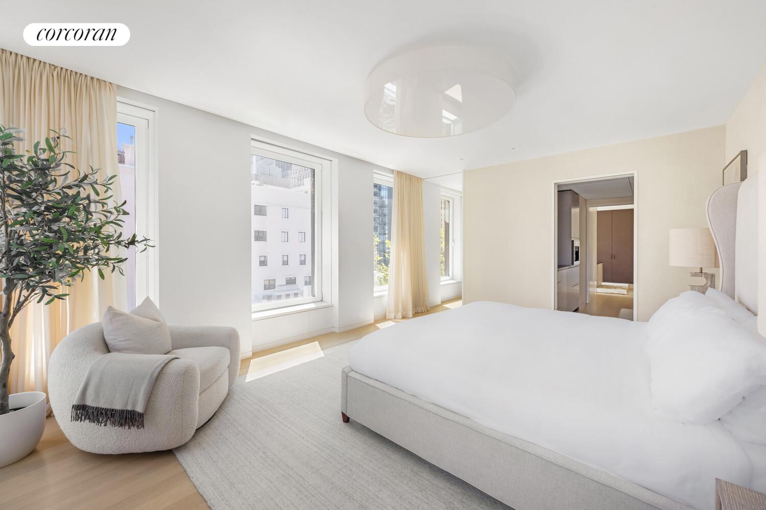 37 WARREN Street PHCD