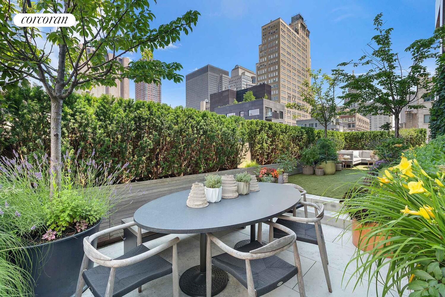 37 WARREN Street PHCD