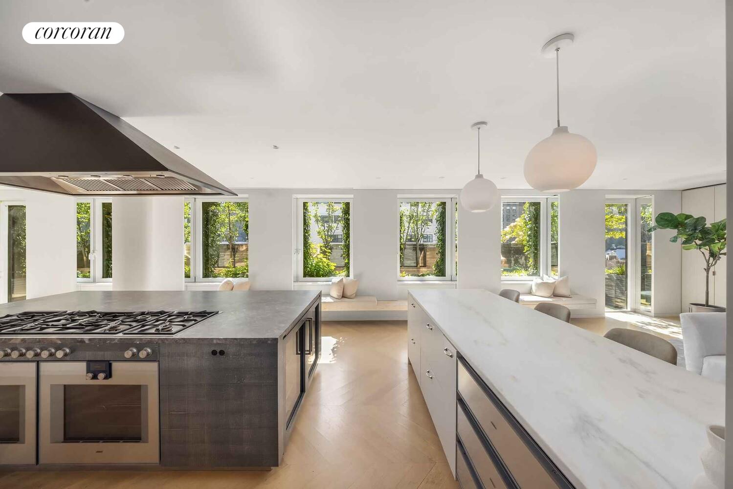 37 WARREN Street PHCD