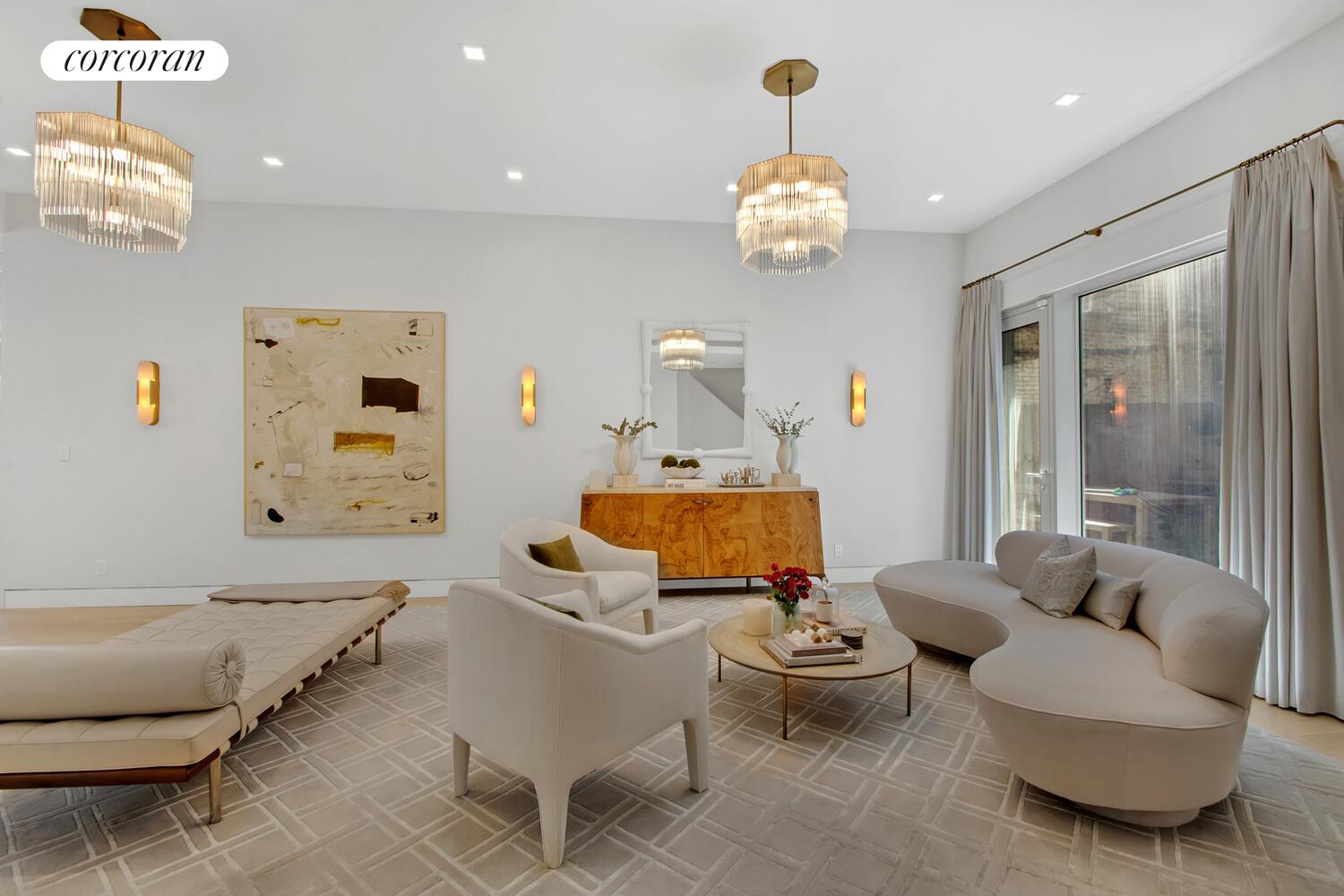 471 WASHINGTON Street THC