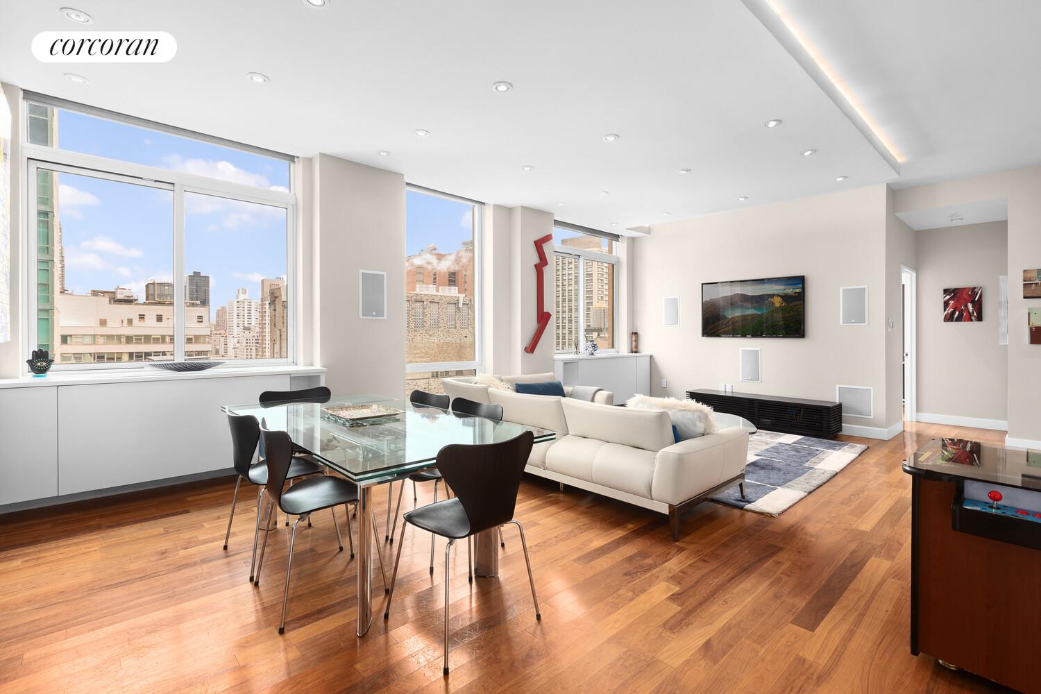 212 E 57TH Street 21A